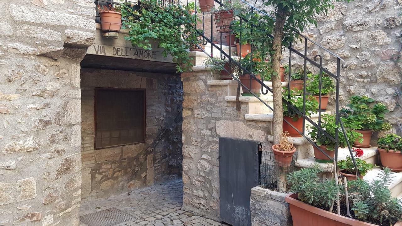 Le Casette Di Civitella La Casa Di Nonna Giulia Civitella Del Lago Екстер'єр фото
