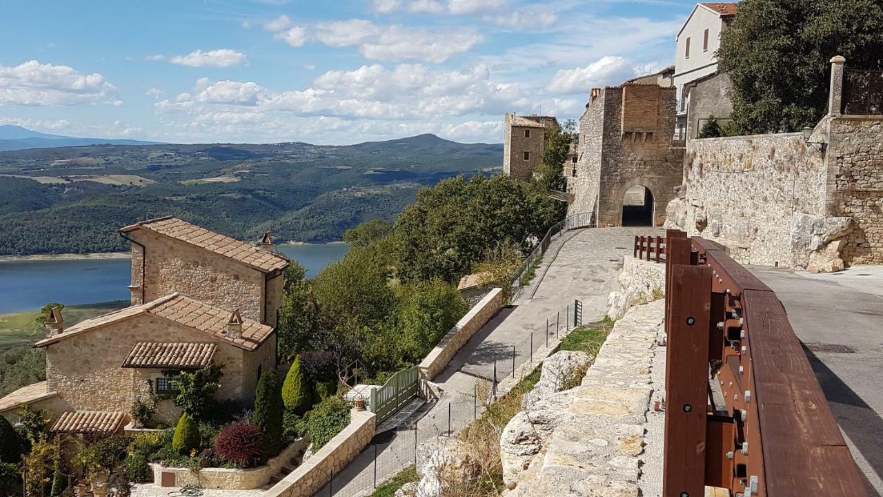 Le Casette Di Civitella La Casa Di Nonna Giulia Civitella Del Lago Екстер'єр фото