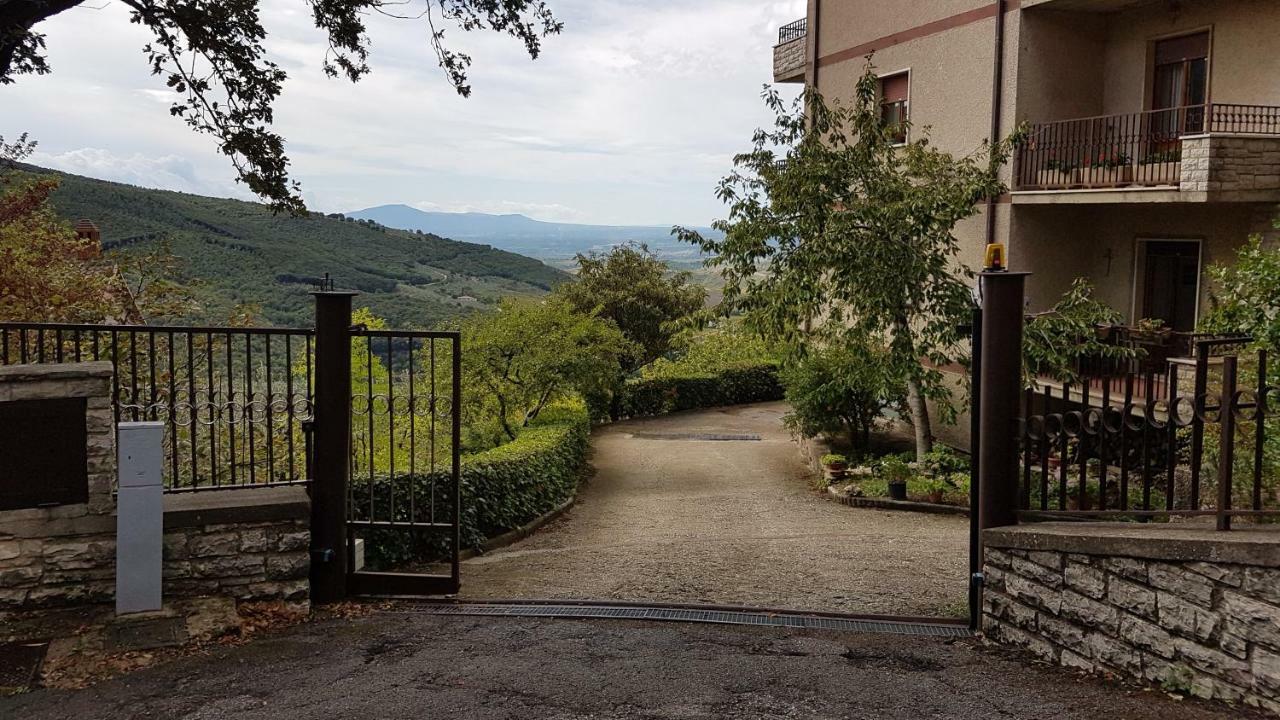 Le Casette Di Civitella La Casa Di Nonna Giulia Civitella Del Lago Екстер'єр фото