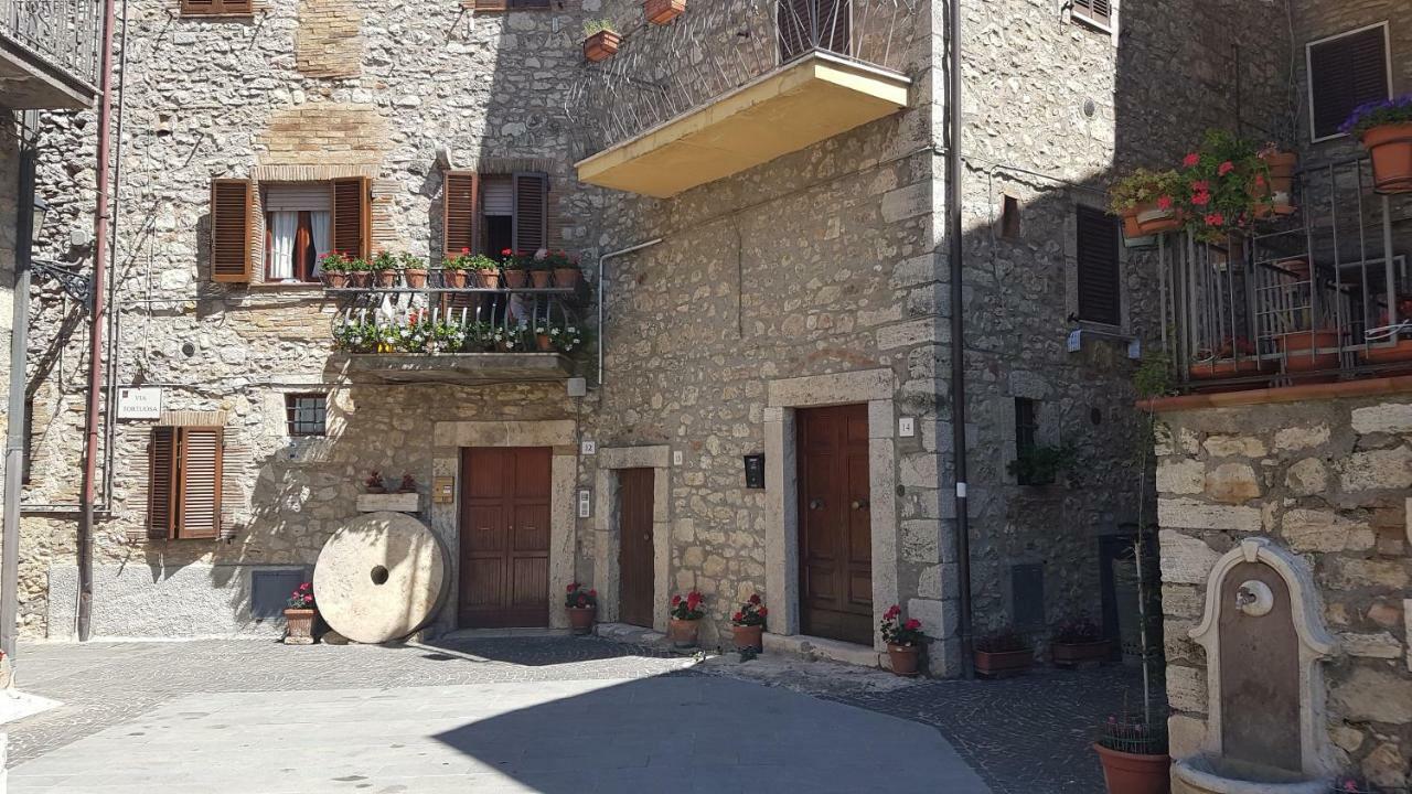Le Casette Di Civitella La Casa Di Nonna Giulia Civitella Del Lago Екстер'єр фото